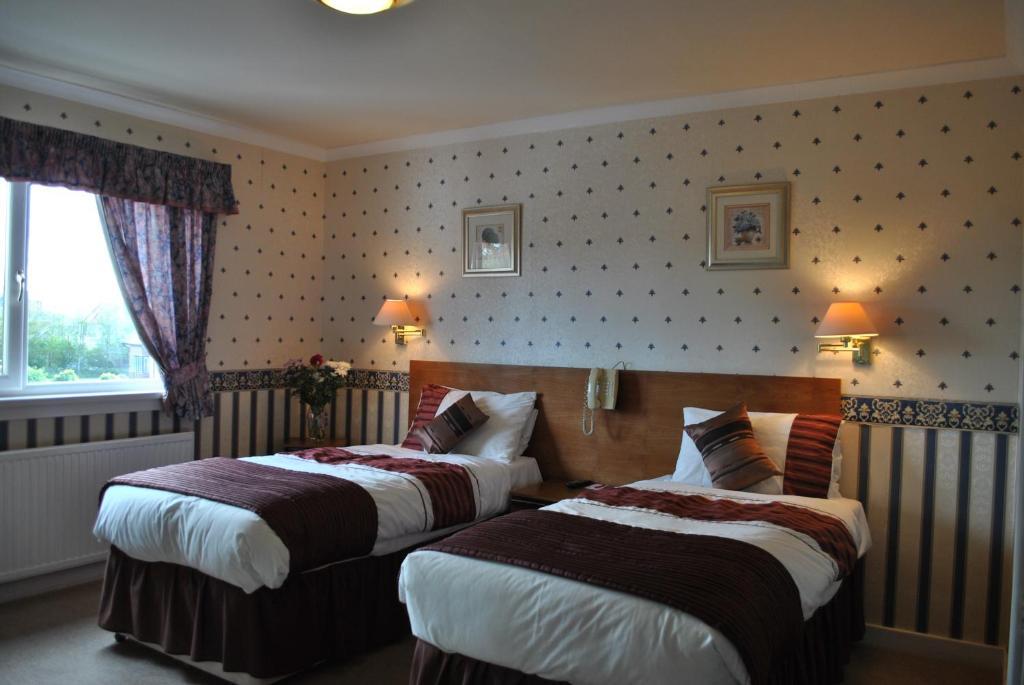 Willowbank Hotel Largs Phòng bức ảnh